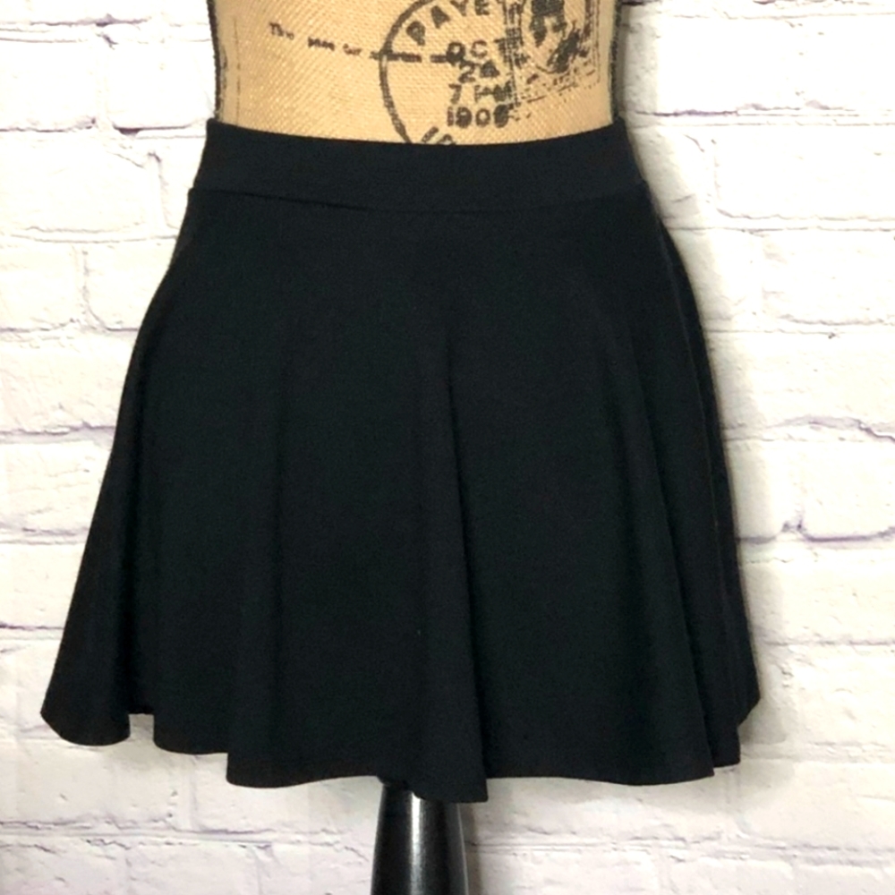 Black mini skirt